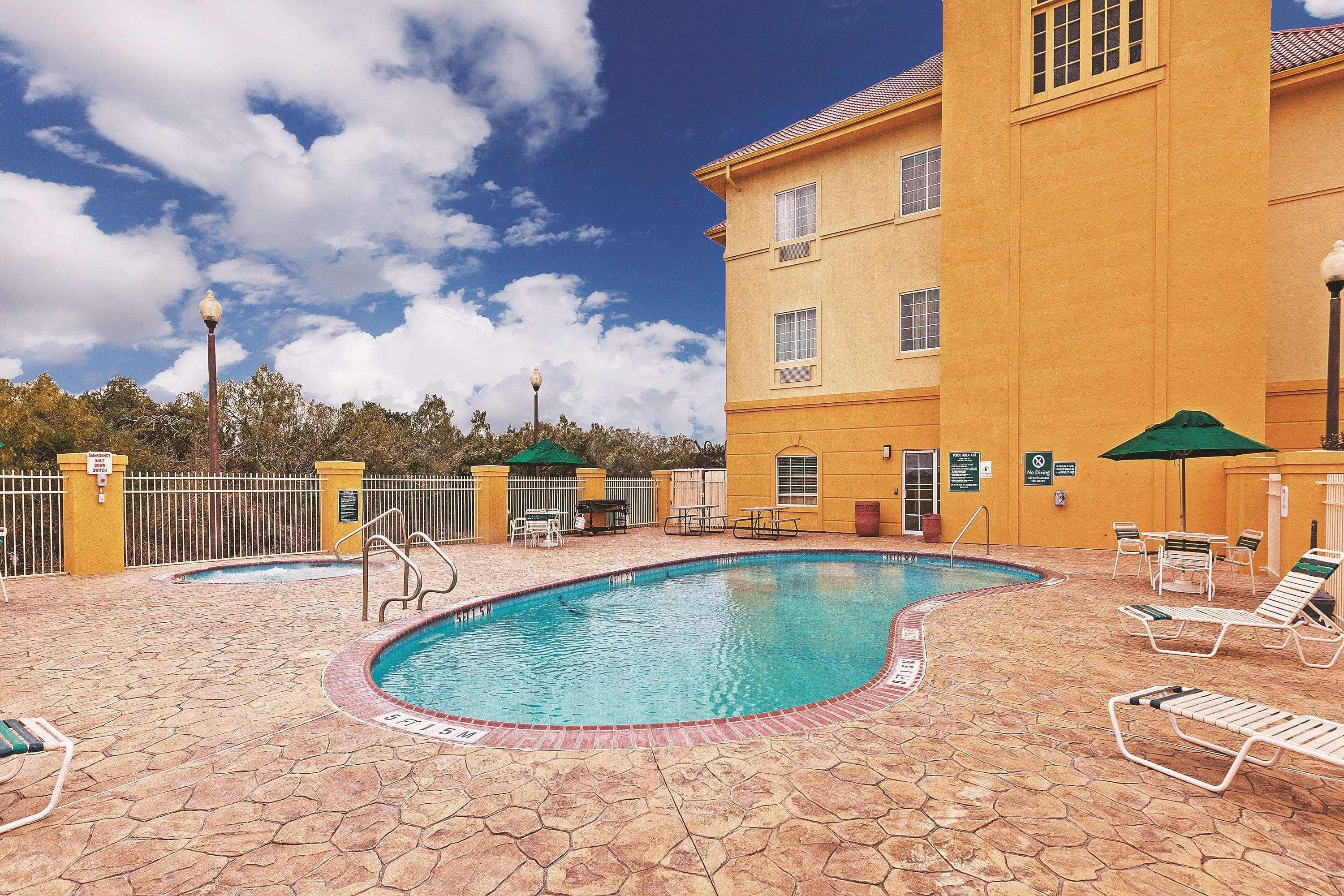 Готель La Quinta By Wyndham Corpus Christi Northwest Екстер'єр фото